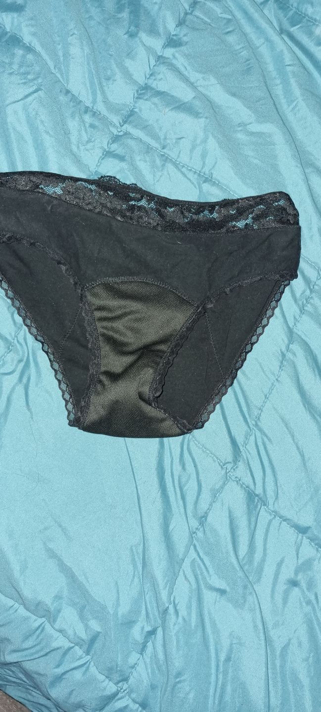Customer photo review of Culotte Menstruelle Chloé (taille haute)