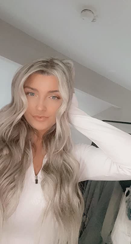 Customer photo review of Flat Silk Weft Hair Extensions Invisible Hair Highlight Blonde #P19/60
