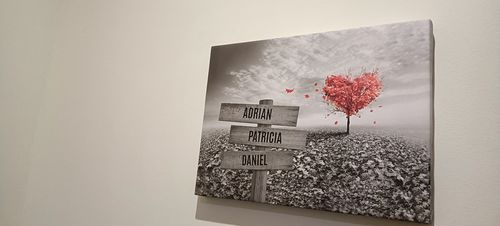 Customer photo review of Lienzo Árbol Corazón con Nombres Personalizados