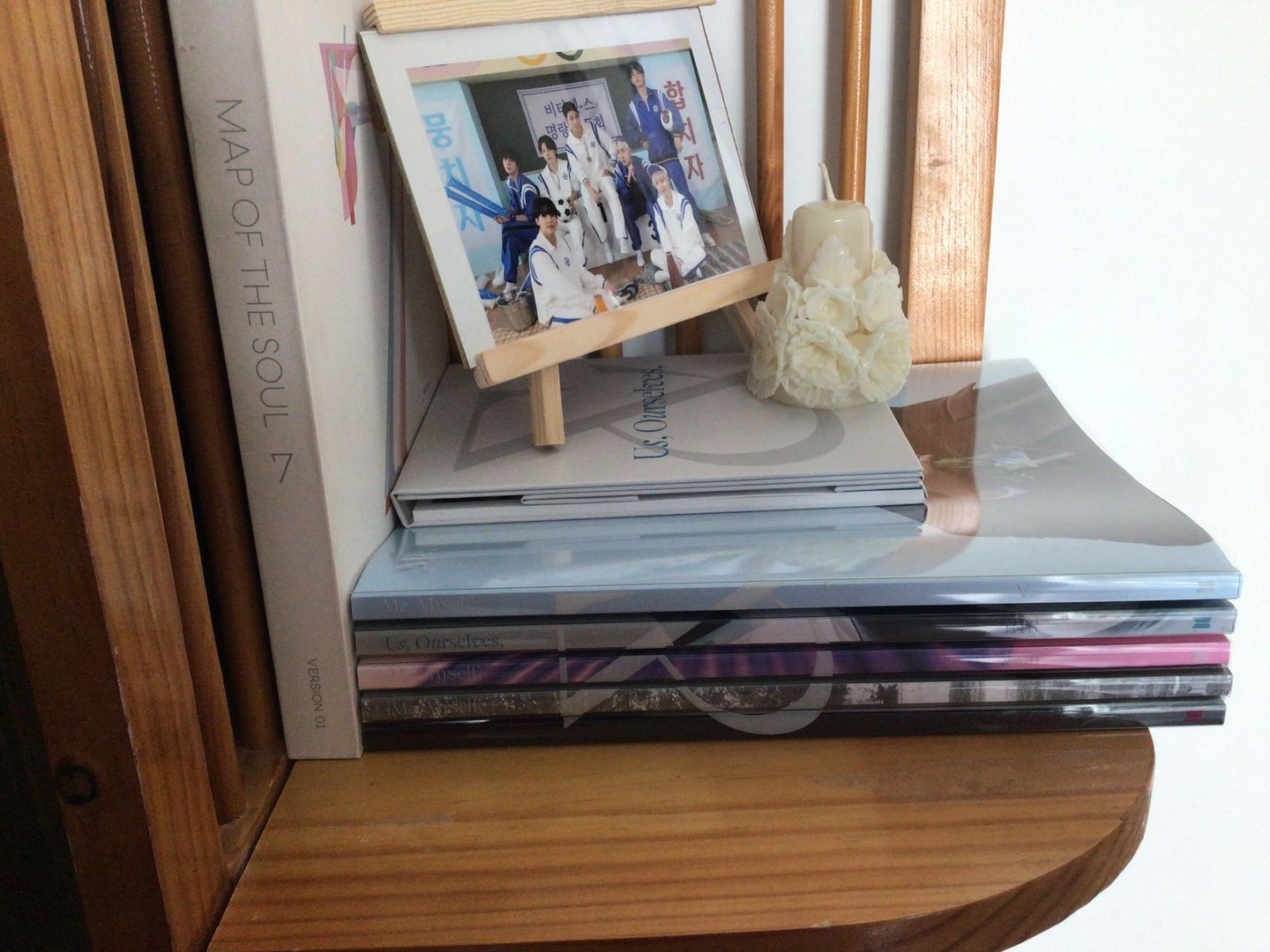Customer photo review of [2ND PRE-ORDER] BTS - SPECIAL 8 PHOTO FOLIO US OURSELVES AND BTS WE SET VER.
