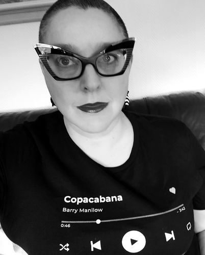 Customer photo review of Your Favorite Song T-Shirt Music Player