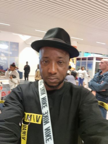 Customer photo review of Peace Sign Ripped Skinny Jeans - 3 Colours