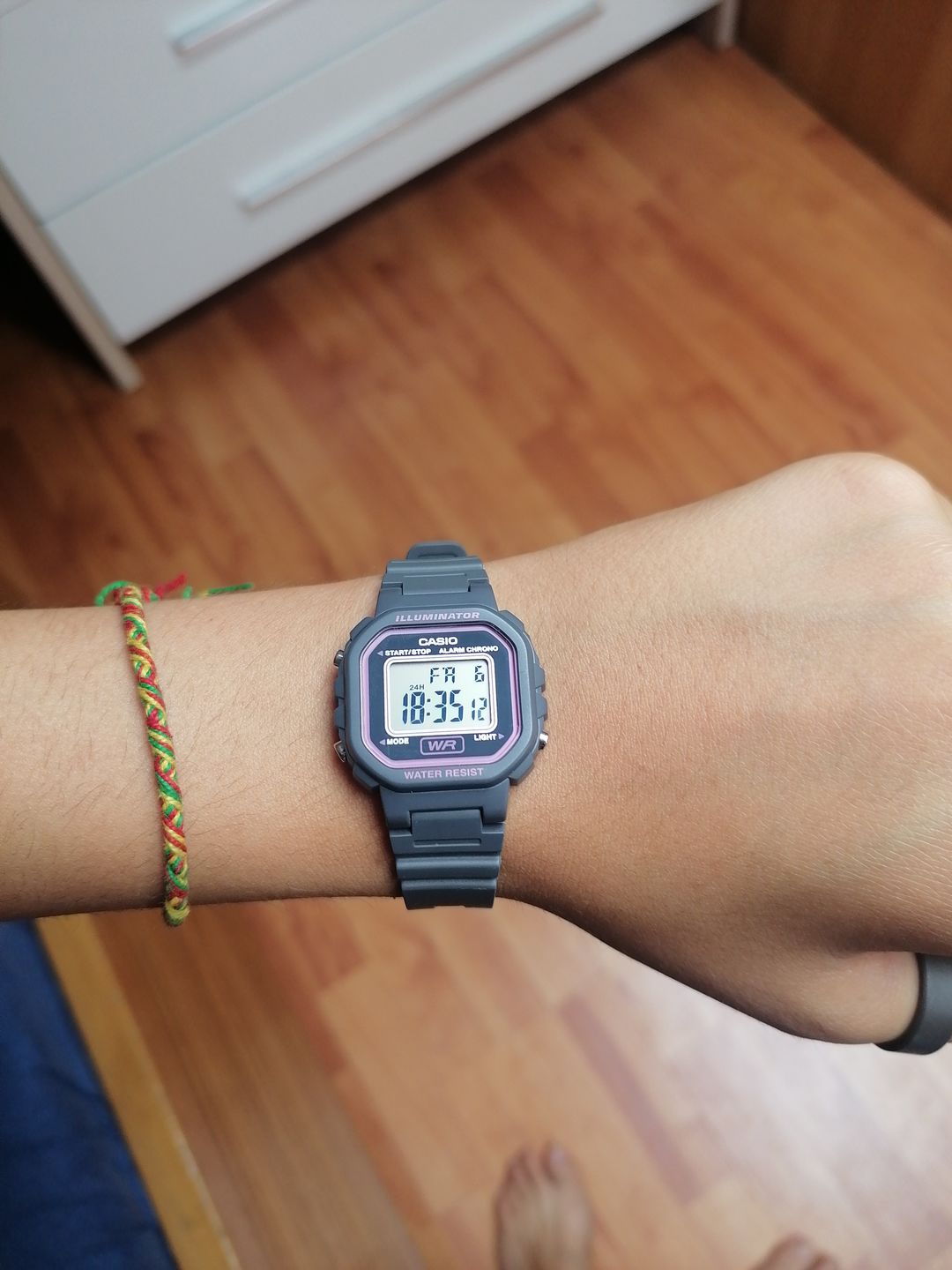 Customer photo review of Reloj Casio Vintage LA-20WH-8ADF Gris Rosado
