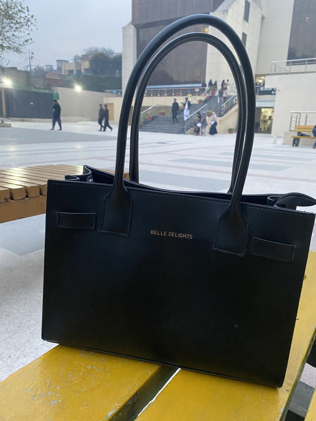 Customer photo review of Black Belle The Classic Bag