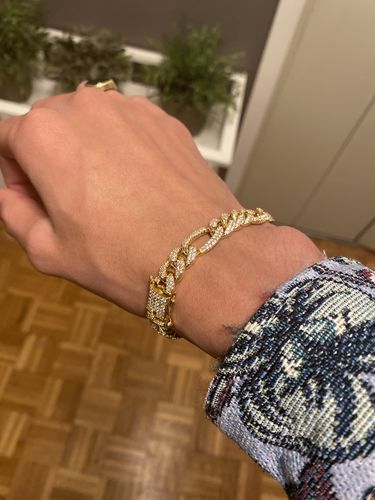 Customer photo review of ICED FIGARO. – 10MM OR 18K
