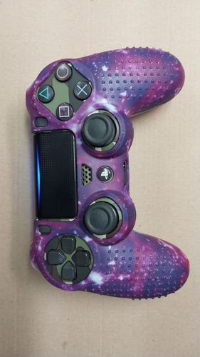 Customer photo review of Aurora - PS4 Controller Skin