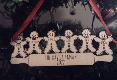 Customer photo review of Personalized Gingerbread Family Ornament