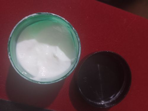 Customer photo review of White Rice Cream – Improves Skin Texture, Gentle Exfoliant, Makes Skin Glowy, Soothes Sunburn & Irritation