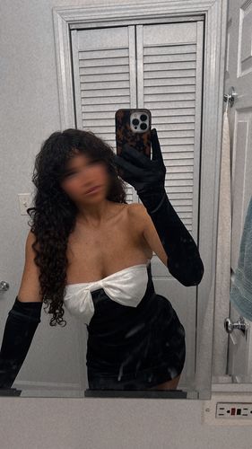 Customer photo review of Curly Dark Brown 220G
