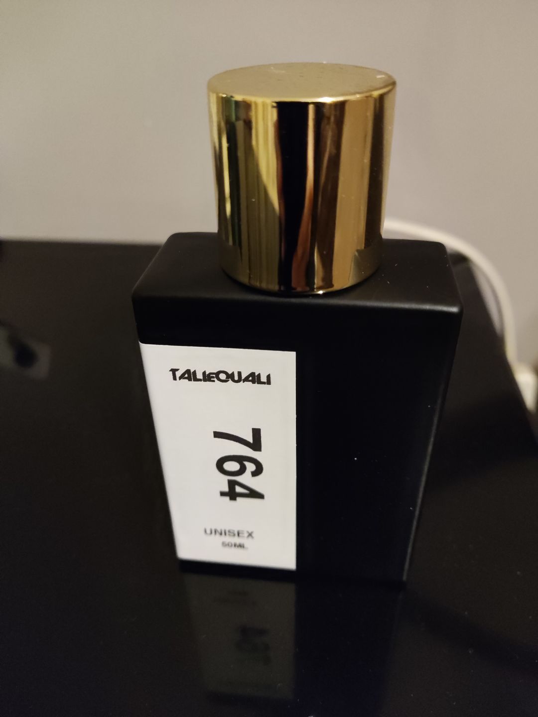 Customer photo review of TALIEQUALI-764 Equivalente a Ombré Leather di Tom Ford - Unisex