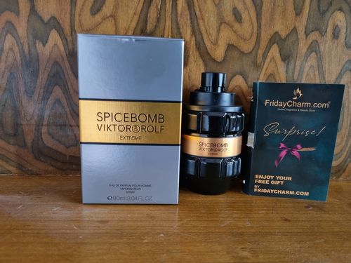 Customer photo review of Viktor & Rolf Spicebomb Extreme Eau De Parfum- 90ml
