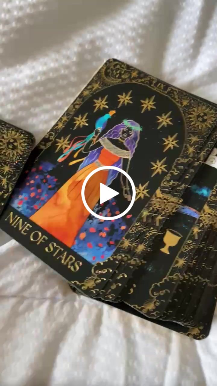 Customer video review of Dreamy Moons Tarot