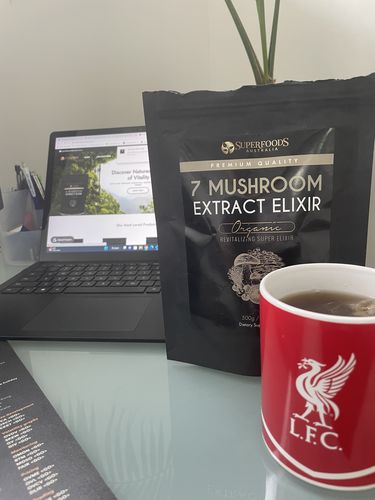 Customer photo review of Organic 7 Mushroom Extract - Chaga, Reishi, Cordyceps, Maitake, Shiitake, Lion's Mane, Turkey Tail