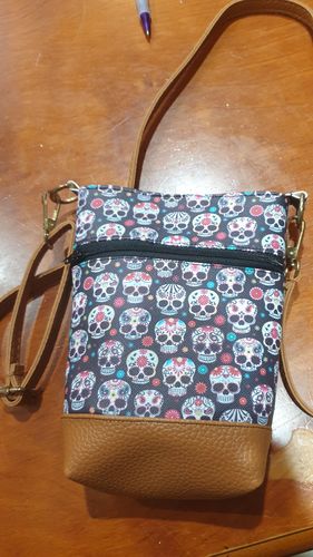 Customer photo review of Wanderlust Phone Bag Pattern