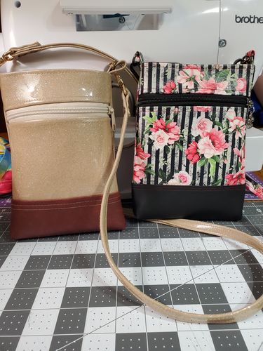 Customer photo review of Wanderlust Phone Bag Pattern