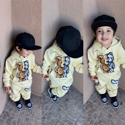 Customer photo review of Teddy Robot Raw Drip White Chenille Hoodie and Jogger Set