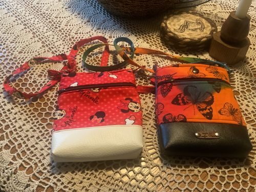 Customer photo review of Wanderlust Phone Bag Pattern