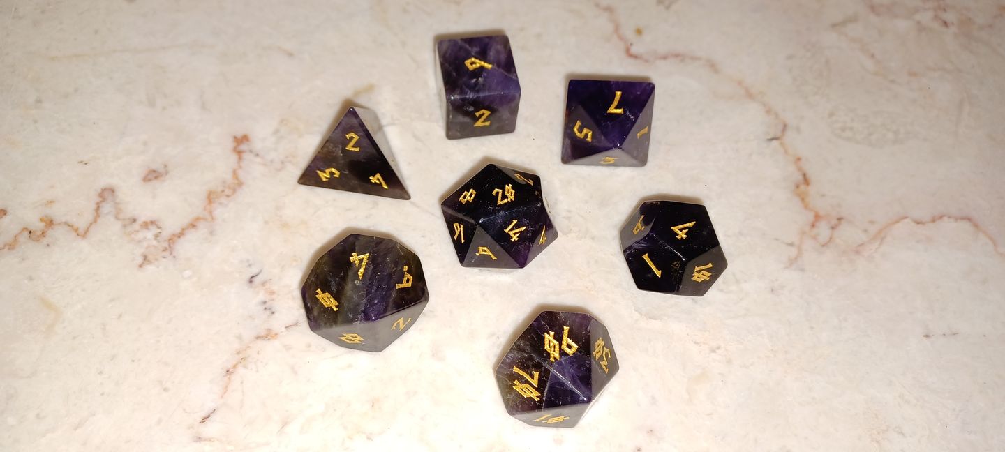 Customer photo review of AMETHYST STONE DICE SET