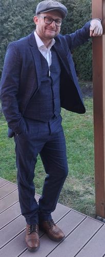 Customer photo review of Three-piece suit Shelby