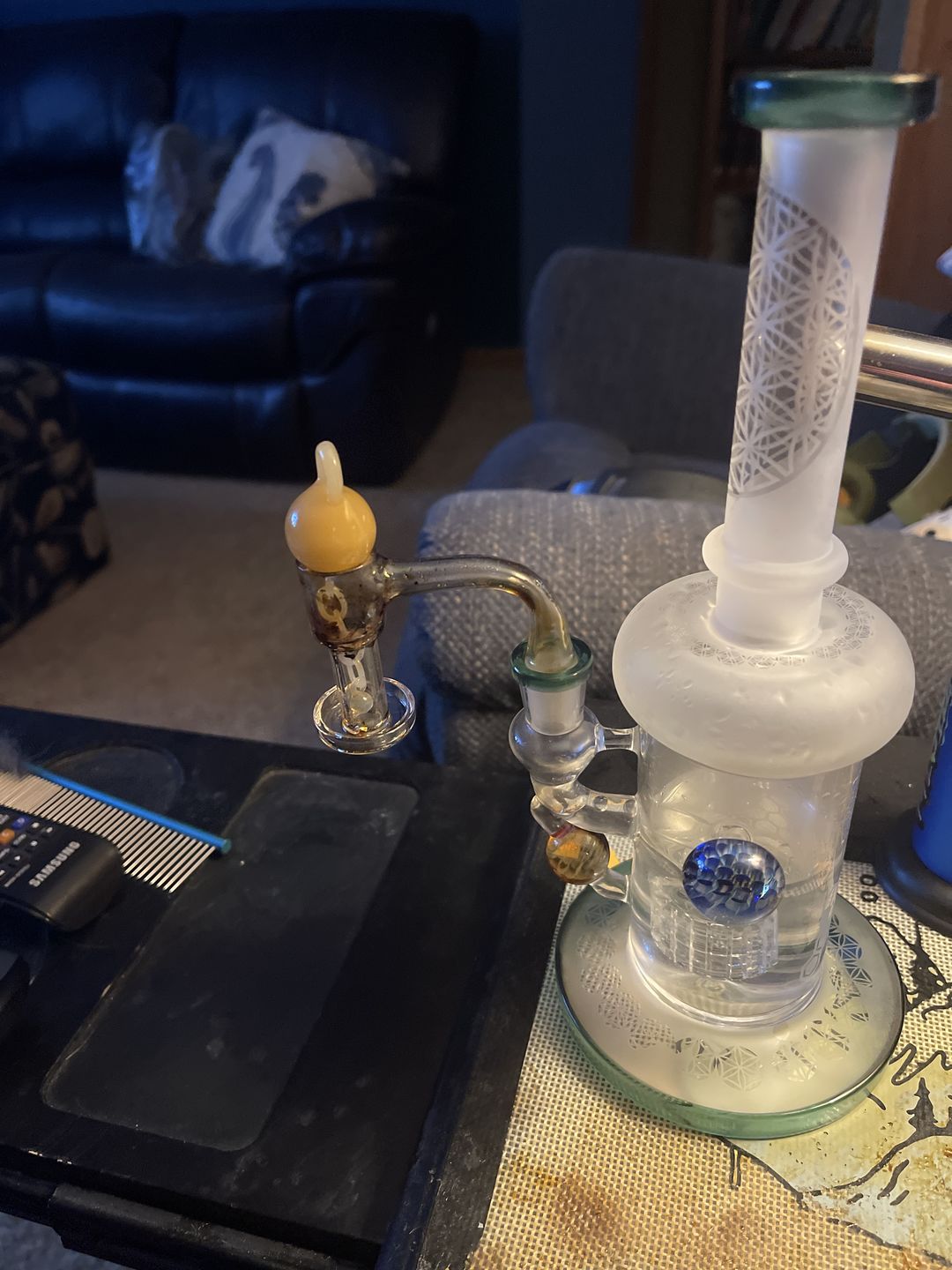 Customer photo review of HONEYSUCKLE BEVEL QUARTZ BANGER - 90° DEGREE | BL