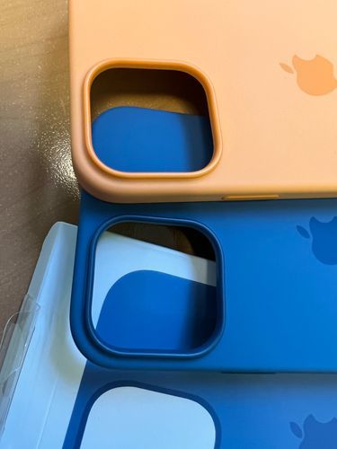 Customer photo review of iPhone Leather Case with MagSafe