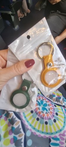 Customer photo review of AirTag Leather Case