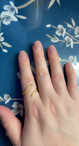 Customer photo review of Open Wave Ring (Gold)
