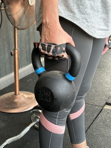 Customer photo review of Guantes Pesas GRAB Mujer