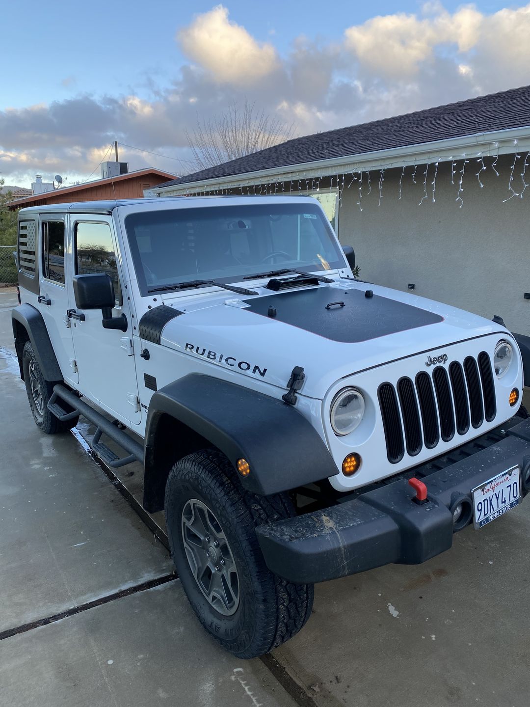Customer photo review of Black on Black Topographic Hood Graphic for Wrangler JK
