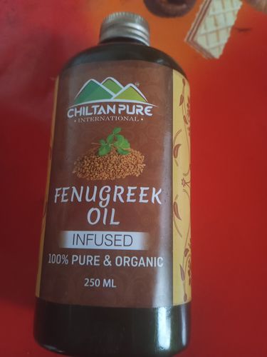 Customer photo review of Fenugreek Infused Oil – Boosts Hair Growth, Revives Damaged Hair, Cures Itchy Scalp & Prevents Premature Greying