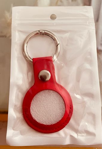 Customer photo review of AirTag Leather Case