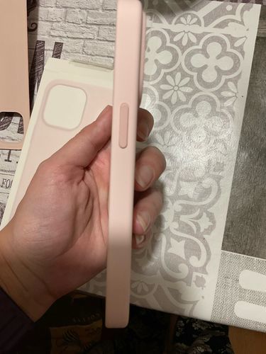 Customer photo review of iPhone Leather Case with MagSafe