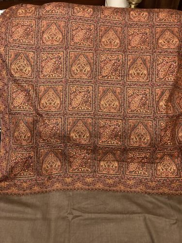 Customer photo review of Pashtush Womens Embroidery Jaal Jamawar Shawl, Intricate Heritage Collection