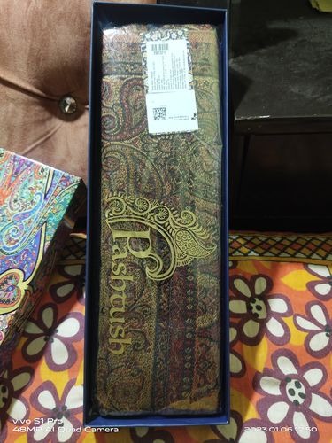 Customer photo review of Pashtush Mens Fine Soft Ethnic Stole, Reversible