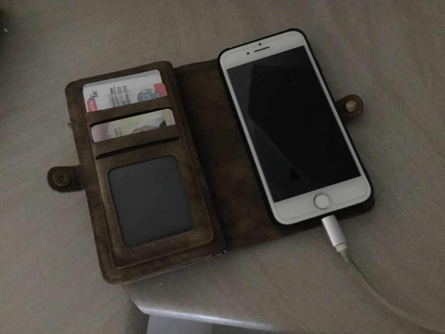 Customer photo review of Vintage leather mega storage wallet detachable iPhone case