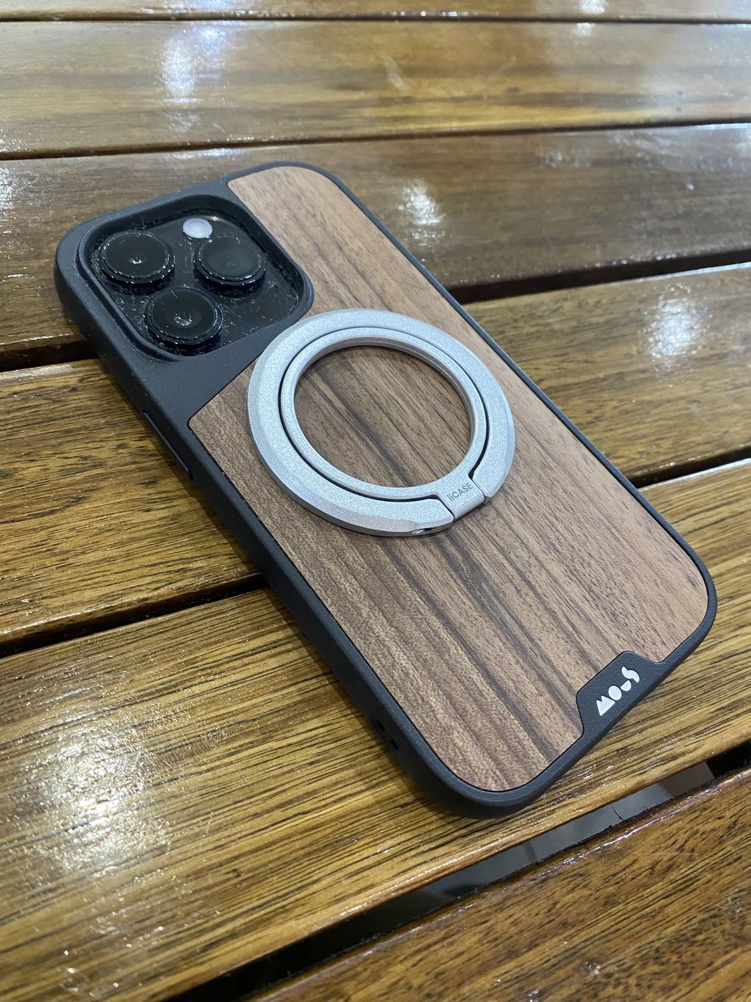 Customer photo review of Magnetic MagSafe Ring Stand