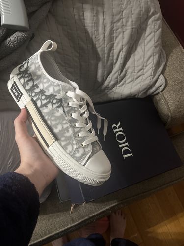 Customer photo review of Dior Homme Kaws Sneakers
