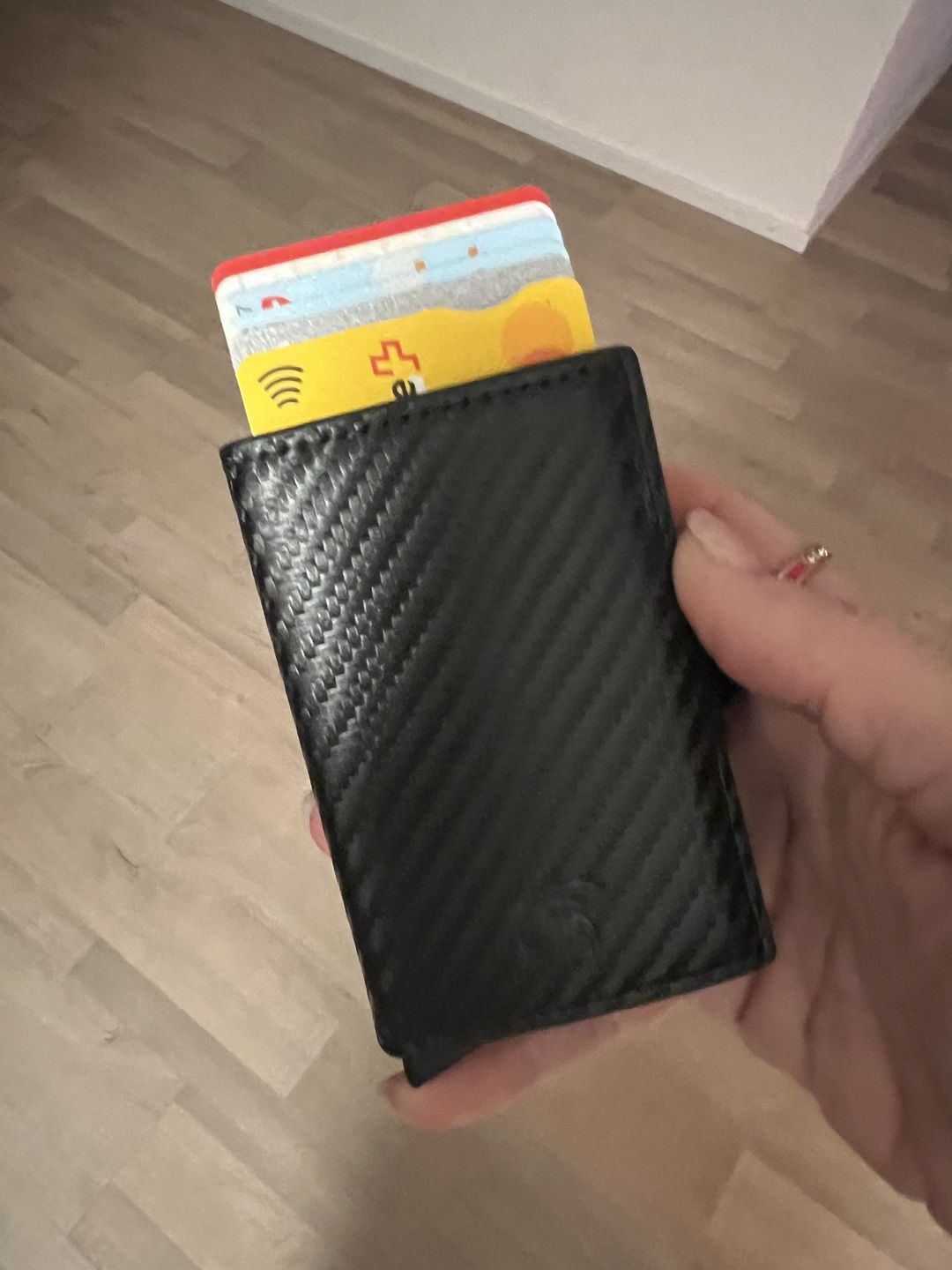 Customer photo review of Smart Wallet