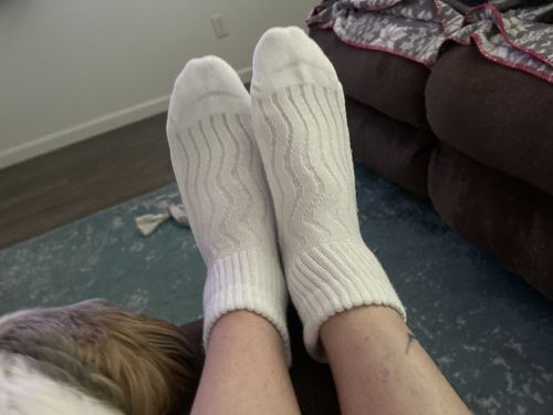 Customer photo review of Wide non-binding Bamboo diabetic socks, seamless toe, air vent with cushion sole, 6 pairs