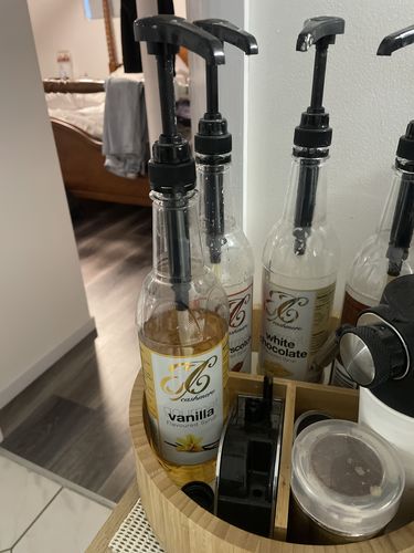 Customer photo review of Vanilla Coffee Syrup
