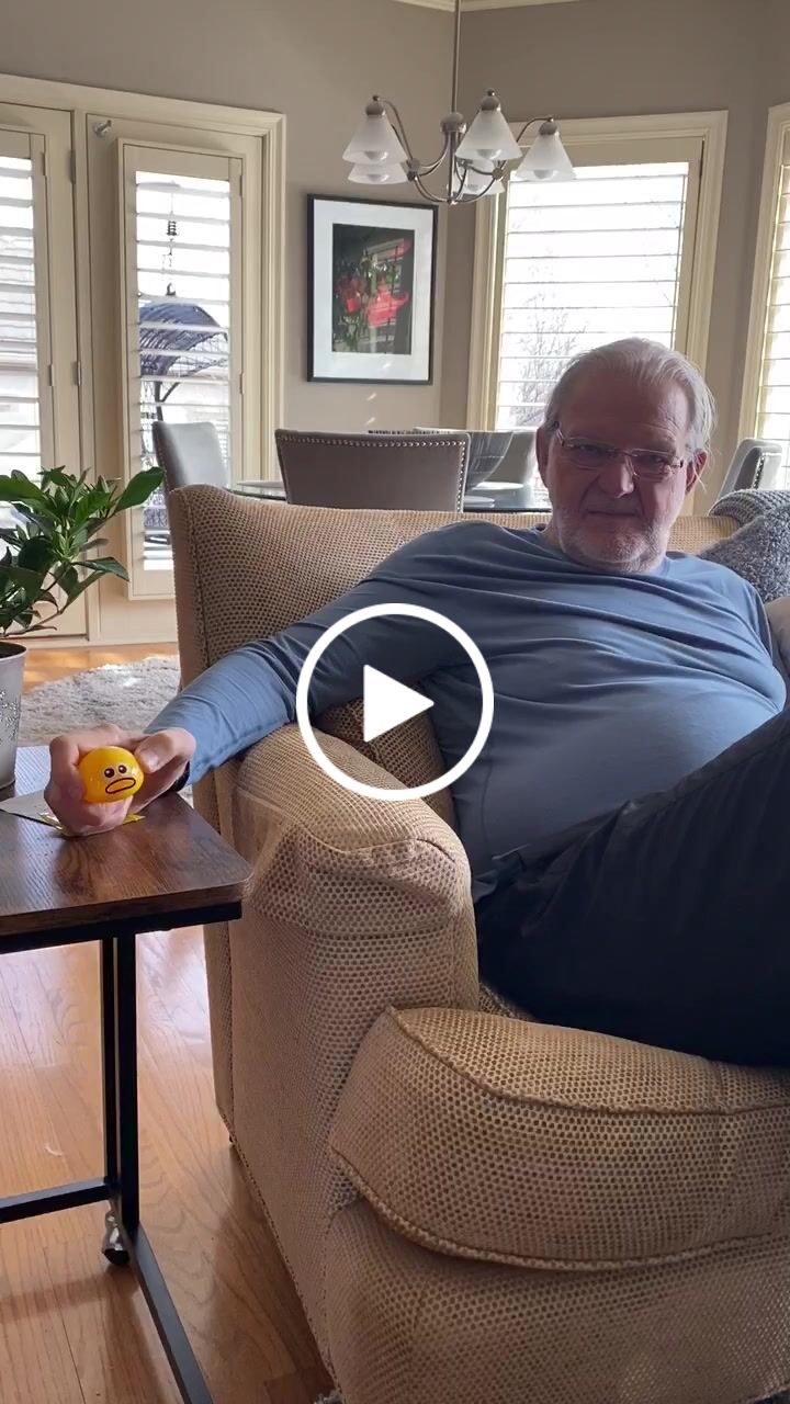 Customer video review of Puking Ball™ Kit