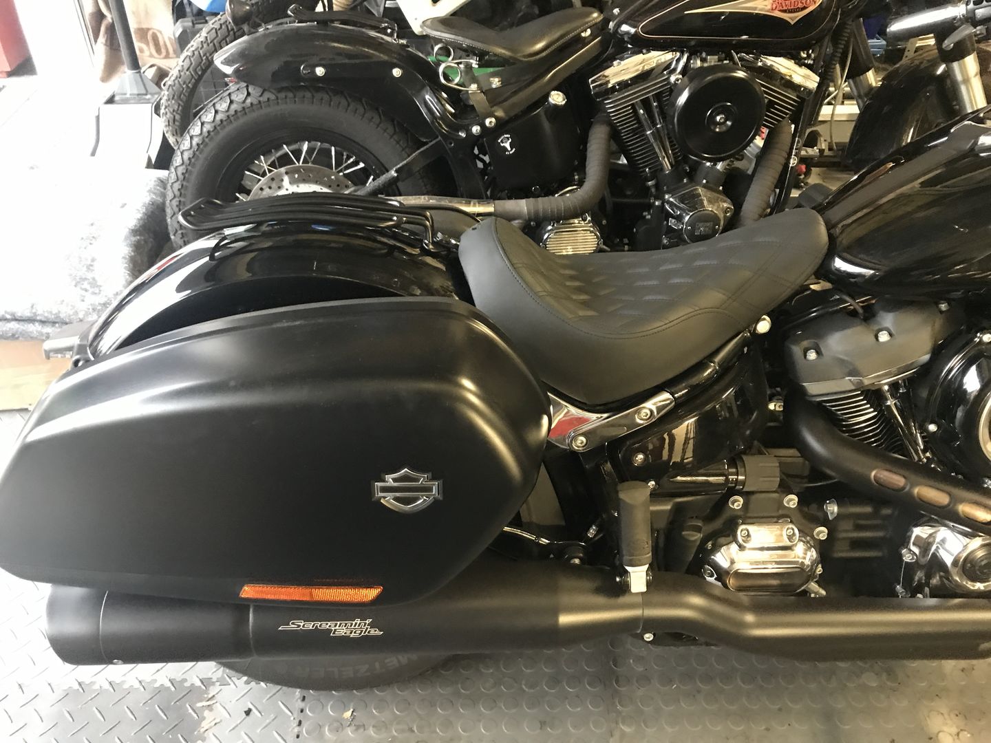 Customer photo review of Renegade LS Schwarz Sportglide / Lowrider-ST/S ab 18