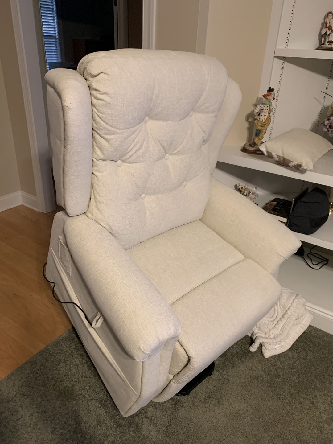 Customer photo review of 9199 Power Lift Recliner With Heat&Massage(Medium, Chenille Beige)