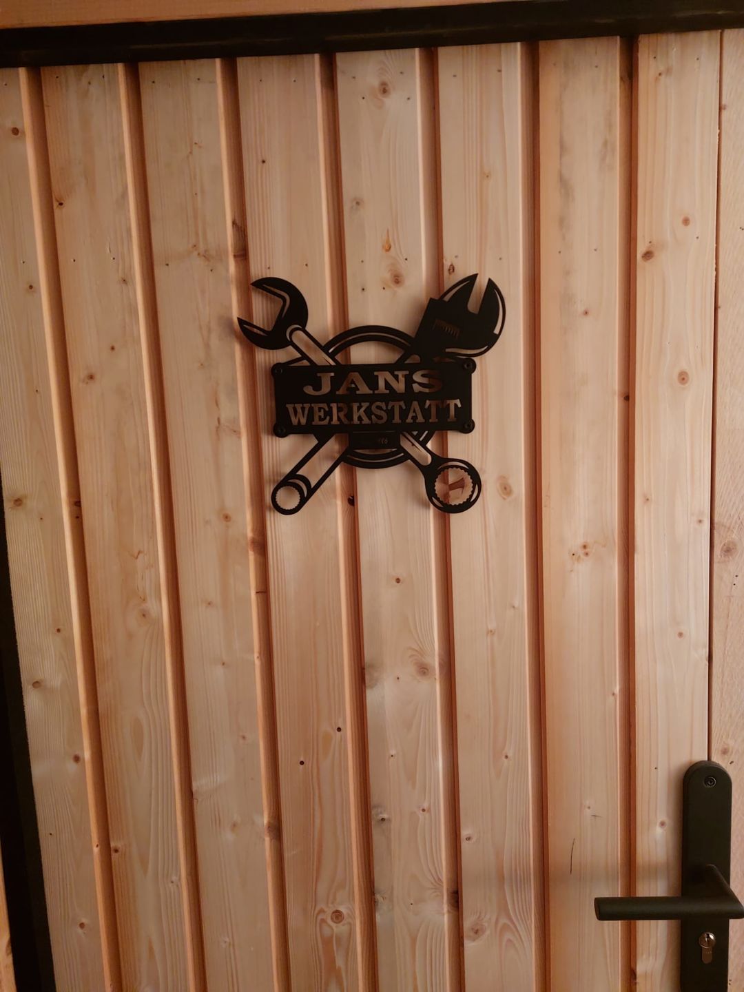 Customer photo review of Werkstattschild - Maulschlüssel aus edlem Stahl (personalisierbar)