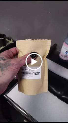 Customer video review of HHC Blütenmix 20g