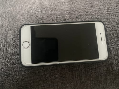 Customer photo review of Apple iPhone 8 Refurbished SIM Free
