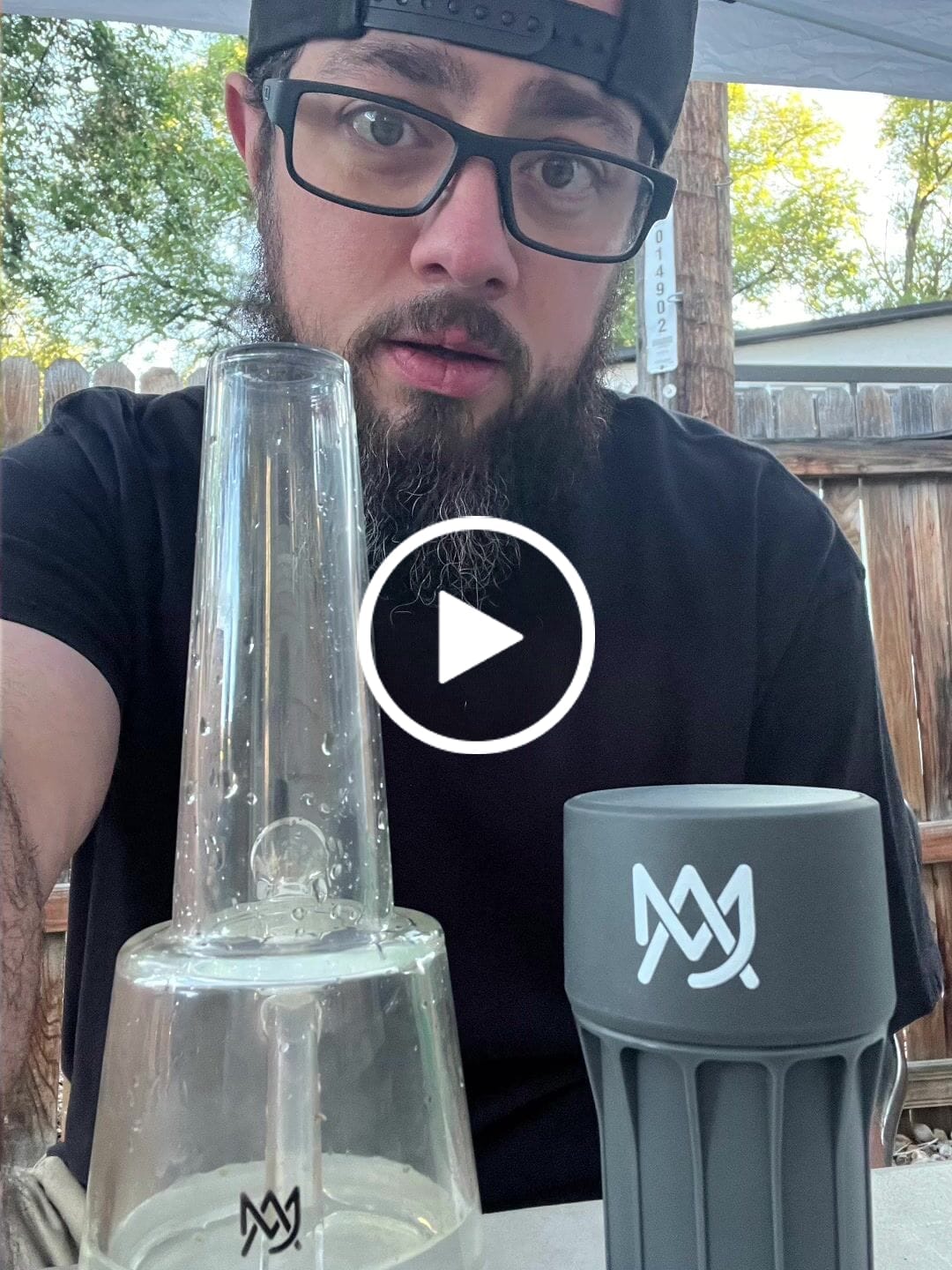 Customer video review of Summit Bong