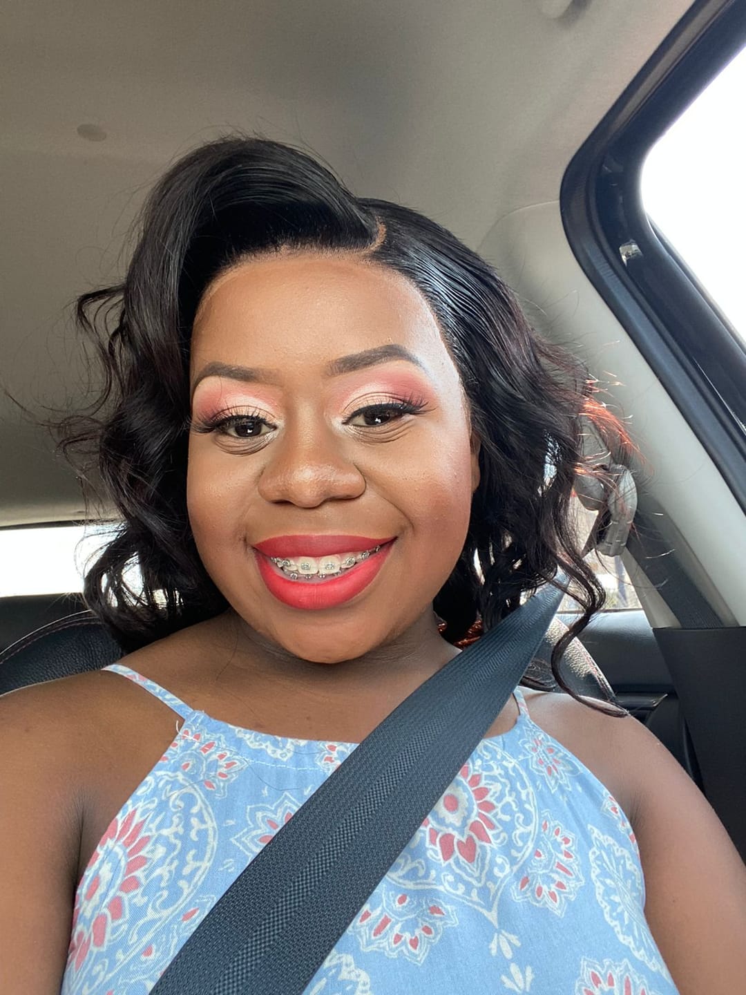 Customer photo review of Brazilian 13x4 Lace Frontal Wig Straight