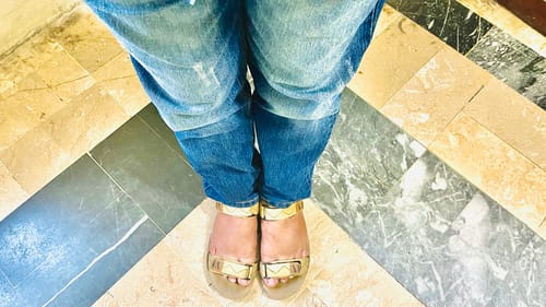 Customer photo review of Stretchable Skinny Ripped Jeans (Yale Blue)