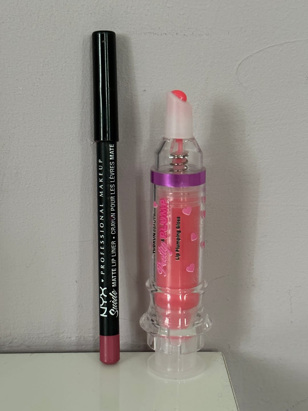 Customer photo review of Pretty & Plump Lip Plumping Gloss - PRE ORDER